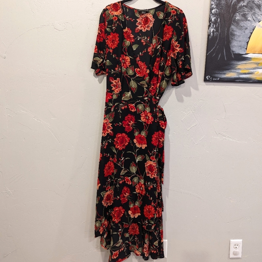 Forever 21 Floral Wrap Dress